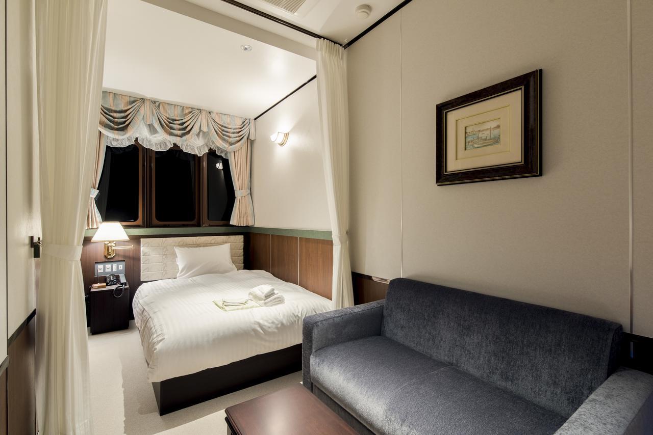 First Cabin Station Abenoso Hotell Ōsaka Eksteriør bilde
